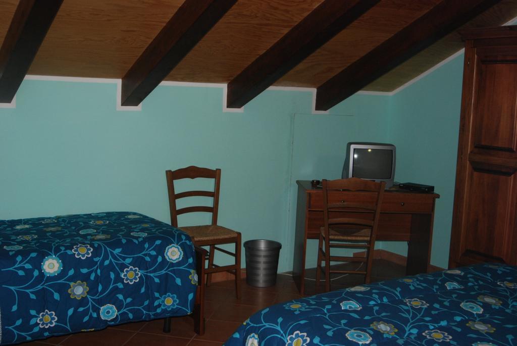 Casa Mariu Ξενοδοχείο Sala Consilina Δωμάτιο φωτογραφία
