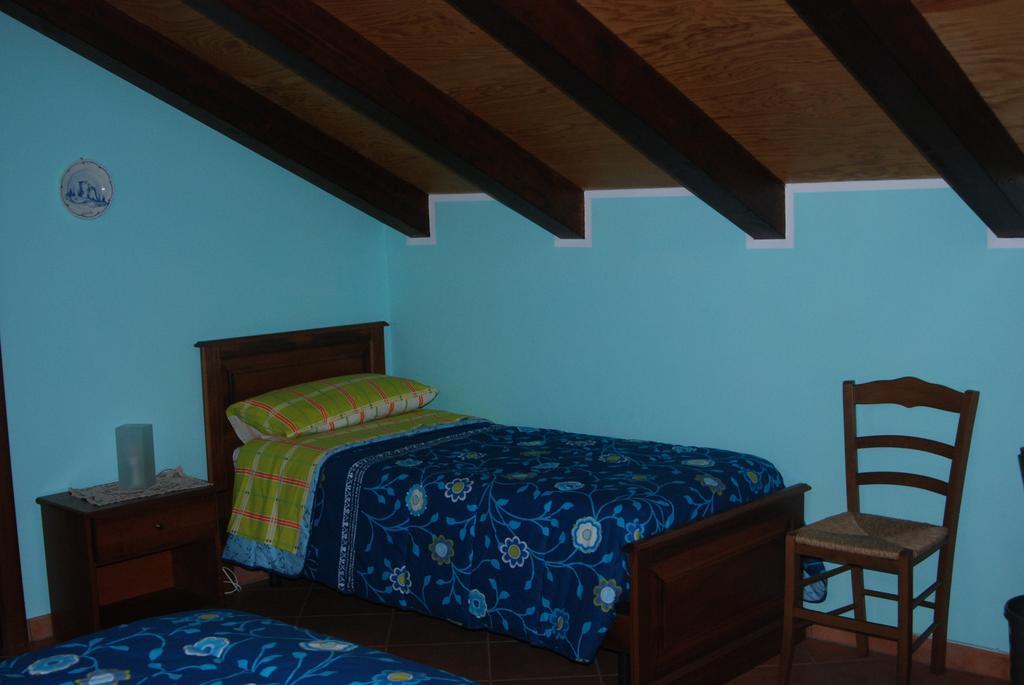Casa Mariu Ξενοδοχείο Sala Consilina Δωμάτιο φωτογραφία